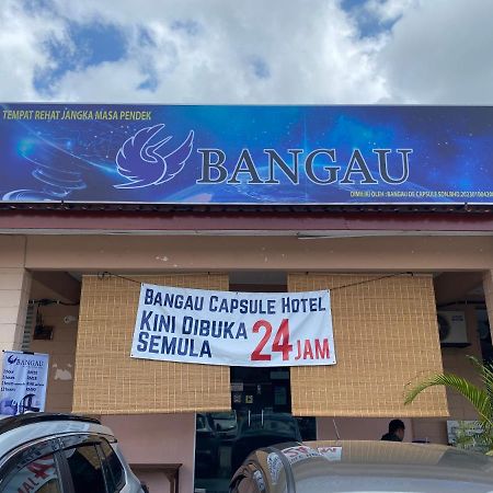 Bangau - Short Term Rest Area Capsule Hotel Sepang Esterno foto